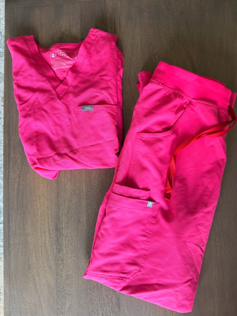 Figs shocking pink pants/top